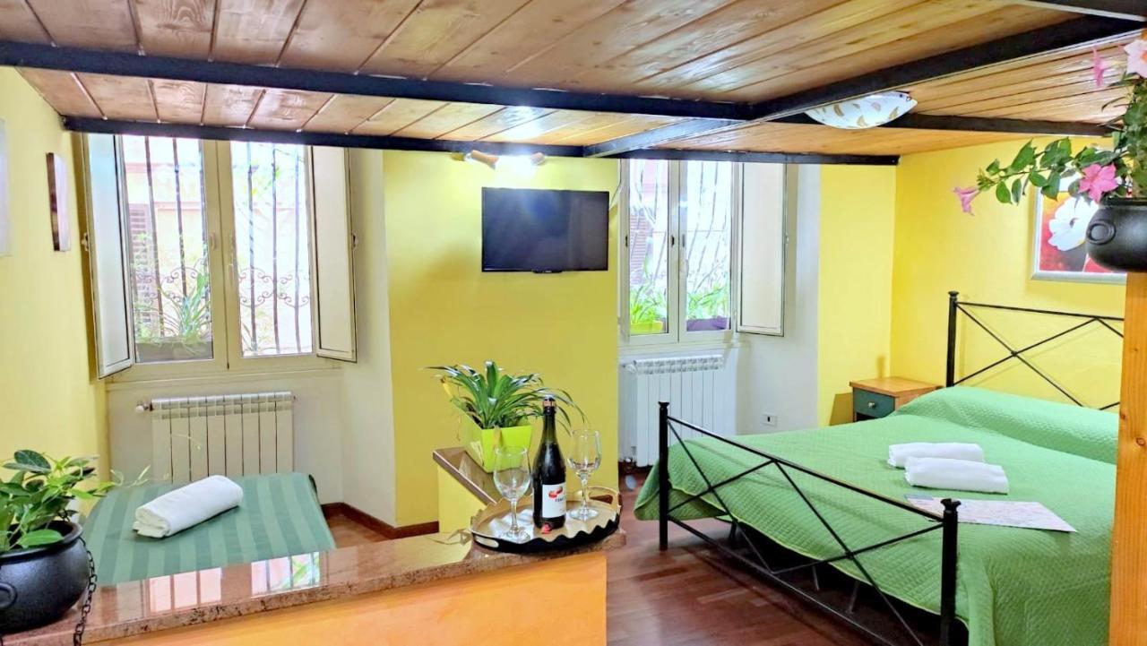 La Casa Verde Roma - Free Secure Parking If You Book 3 Nights Exterior foto