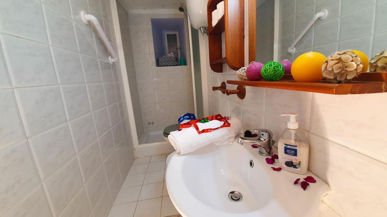 La Casa Verde Roma - Free Secure Parking If You Book 3 Nights Exterior foto
